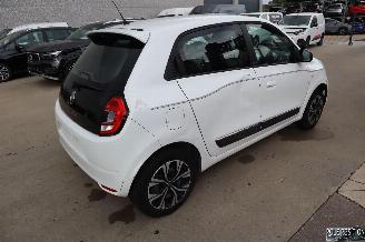 Renault Twingo 1.0 BENZ picture 3