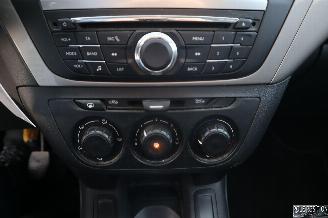 Citroën C-Elysee 1.2 BENZ picture 13