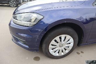 Volkswagen Golf 1.0 BENZ picture 9