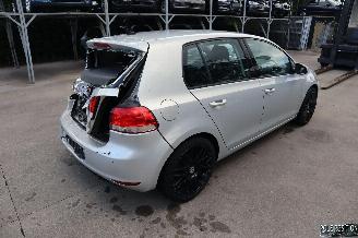 Volkswagen Golf 1.6 TDI picture 4