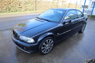 Unfallwagen BMW 3-serie CI COUPE 2000/5