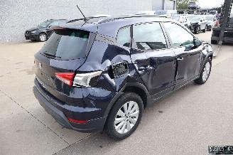 Seat Arona 1.0 BENZ picture 3