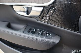 Volvo S-90 2.0 HYBRIDE / BENZ picture 21
