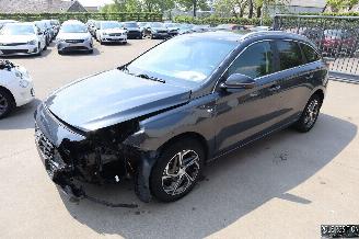 Hyundai I-30 1.0 HYBRIDE picture 3
