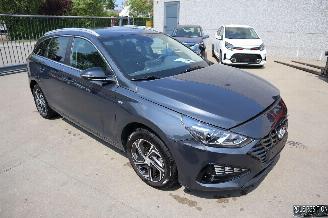 Unfallwagen Hyundai I-30 1.0 HYBRIDE 2024/3