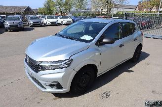 skadebil auto Dacia Sandero 1.0 BENZ 2021/11