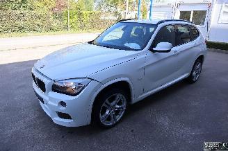 skadebil auto BMW X1 2.0 D 2012/4