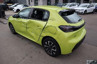 Peugeot 208 1.2 BENZ picture 6
