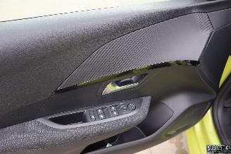 Peugeot 208 1.2 BENZ picture 9