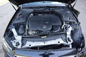 Mercedes E-klasse 220 D picture 23