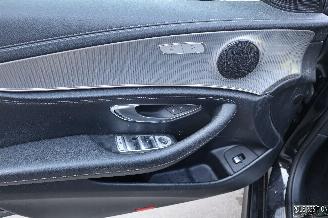 Mercedes E-klasse 220 D picture 13