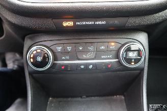 Ford Fiesta 1.0 BENZ picture 22