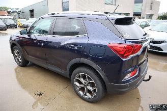 Ssang yong Korando 1.5 BENZ picture 5