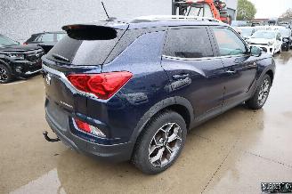 Ssang yong Korando 1.5 BENZ picture 3