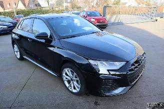 Schadeauto Audi A3 1.5 BENZ S-LINE 2025/1