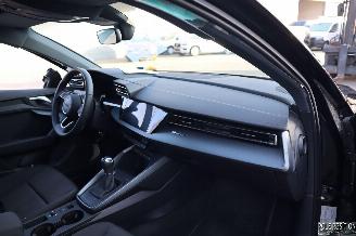 Audi A3 1.5 BENZ S-LINE picture 14