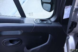 Renault Master 2.3 DCI picture 16