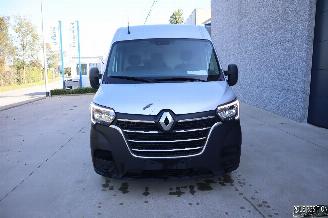 Vaurioauto  commercial vehicles Renault Master 2.3 DCI 2020/12