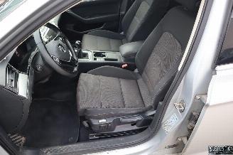 Volkswagen Passat 1.6 TDI picture 14