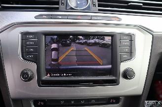 Volkswagen Passat 1.6 TDI picture 18