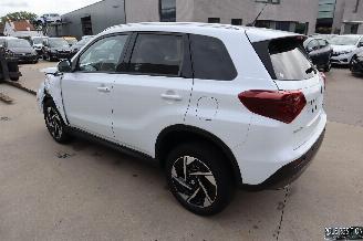 Suzuki Vitara 1.5 HYBRIDE picture 5