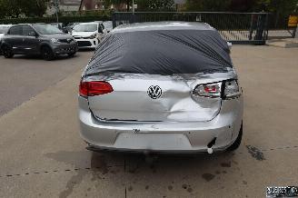 Volkswagen Golf 1.2 BENZ picture 4