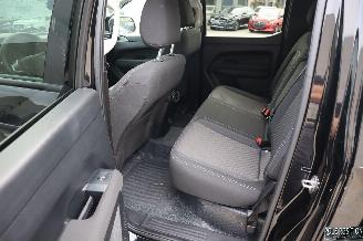 Volkswagen Amarok 2.0 TDI picture 17