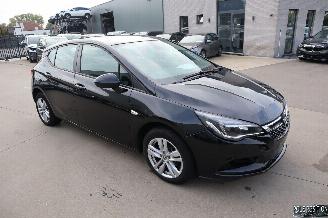 Opel Astra 1.0 BENZ picture 2