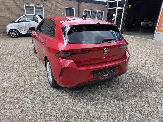 Opel Astra 1.2 5 DRS  ZEER MOOIE AUTO picture 3