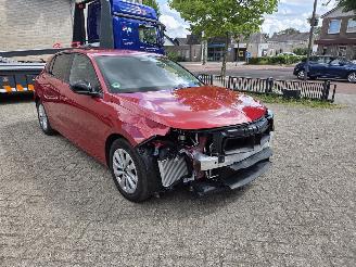 Opel Astra 1.2 5 DRS  ZEER MOOIE AUTO picture 6