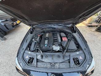 BMW 5-serie 523i High Executive Leder Xenon Pano picture 22