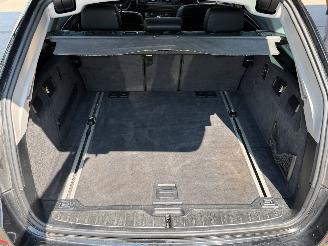 BMW 5-serie 523i High Executive Leder Xenon Pano picture 23