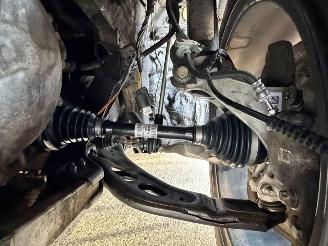 BMW 2-serie 220i M PERFORMANCE PANO XENON 7 PERSOONS picture 11