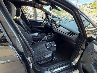BMW 2-serie 220i M PERFORMANCE PANO XENON 7 PERSOONS picture 16