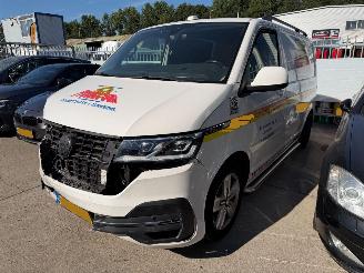 krockskadad bil bedrijf Volkswagen Transporter BULLI 2.0 TDI L1H1 28 4 MOTION NAP 2020/11