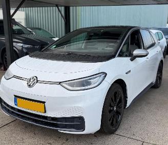 Voiture accidenté Volkswagen ID.3 First Max 58kwh NAP FULL OPTIONS 2020/10
