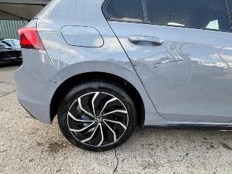 Volkswagen Golf 1.5eTSI R LINE HUD IQ LIGHT picture 14
