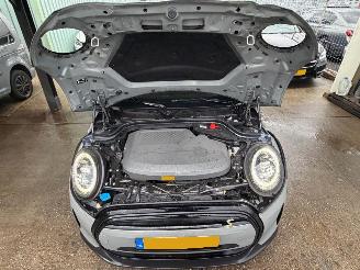 Mini Electric 33kwh Xenon Led Pano Harman Kardon FULL ! NAP picture 23