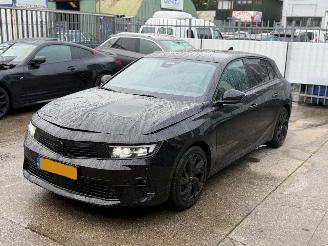 Vaurioauto  passenger cars Opel Astra GS LINE AUTOMAAT LED XENON FULL 2024/8