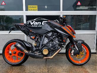 dommages motocyclettes  KTM 1290 Super Duke R Carbon Austin uitlaat 2017/6