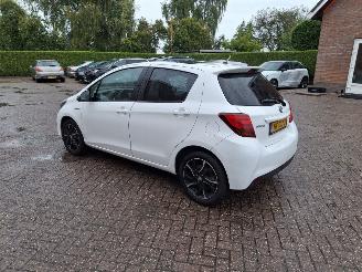 Auto incidentate Toyota Yaris 1.5 hybrid navi pano 2015/12