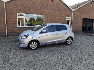 Coche accidentado Mitsubishi Space-star 1.2i  automaat  airco 2014/11