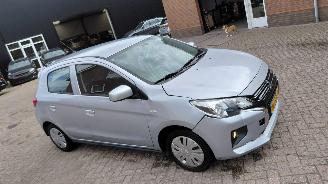 krockskadad bil auto Mitsubishi Space-star 1.2i 5drs airco 2021/10