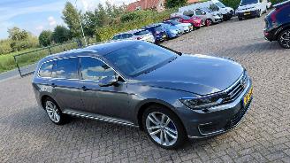 škoda osobní automobily Volkswagen Passat gte   1.4 tsi     navi pano   170kw 2016/7