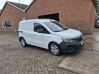 Unfall Kfz Van Renault Kangoo 1.5 dci  75pk   schuifdeur    navi   clima 2024/12