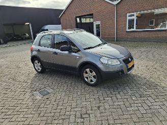 skadebil auto Fiat Sedici 1.6   16v    79kw    airco 2008/3