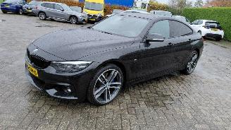 Unfallwagen BMW 4-serie 418i  136pk  m paket  leer 2019/1