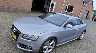 Schadeauto Audi A5 3.2  i coupe   quatro  265pk   s line 2009/4