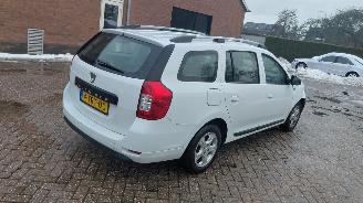 Dacia Sandero 0.9 tce  66kw airco navi picture 4