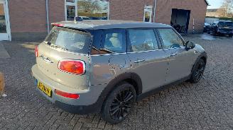 Avarii autoturisme Mini Clubman 1.5i 102 pk  clima navi 2019/2